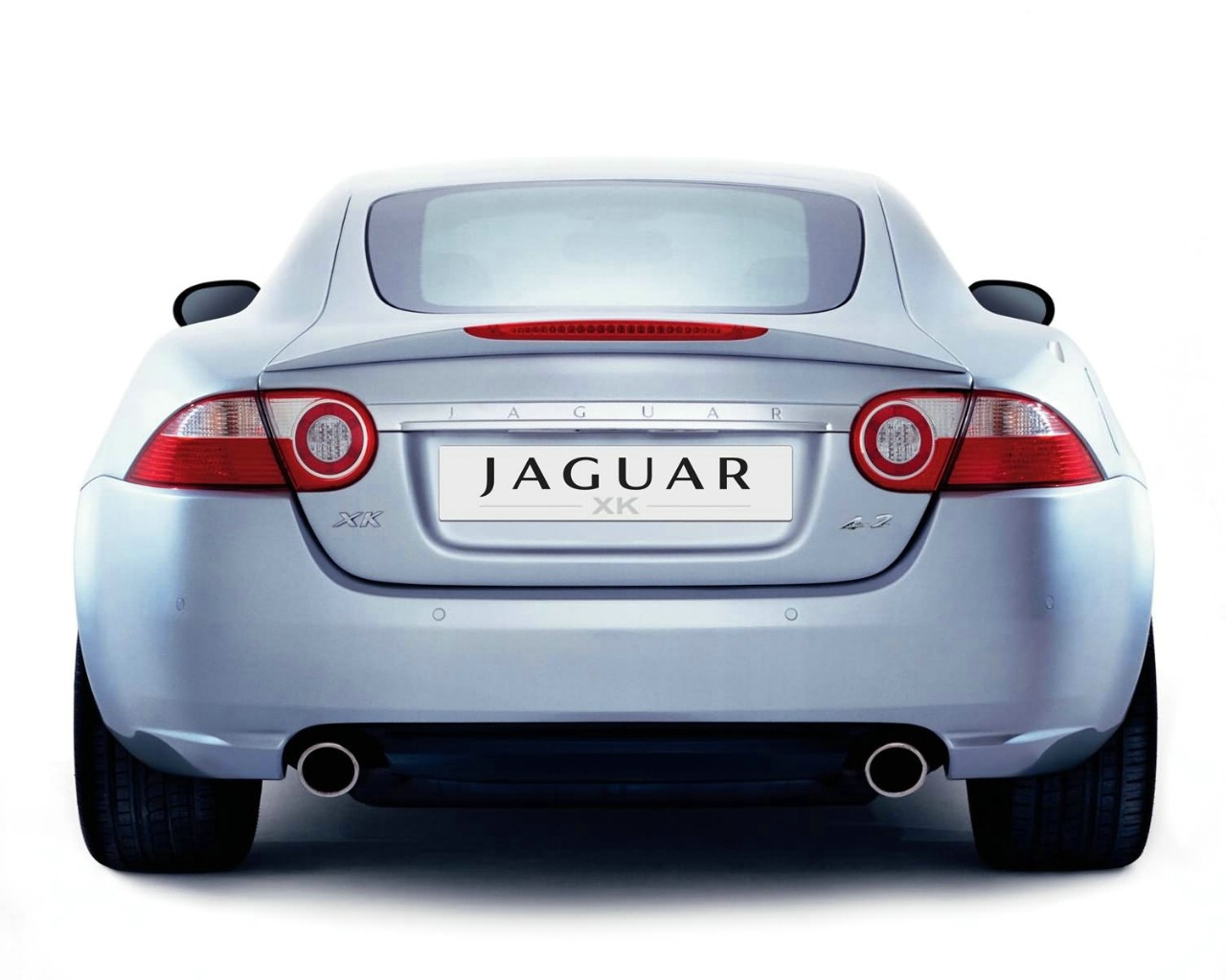 壁纸1280x1024捷豹 Jaguar XK 4 2壁纸 捷豹(Jaguar)XK 4.2壁纸 捷豹(Jaguar)XK 4.2图片 捷豹(Jaguar)XK 4.2素材 汽车壁纸 汽车图库 汽车图片素材桌面壁纸