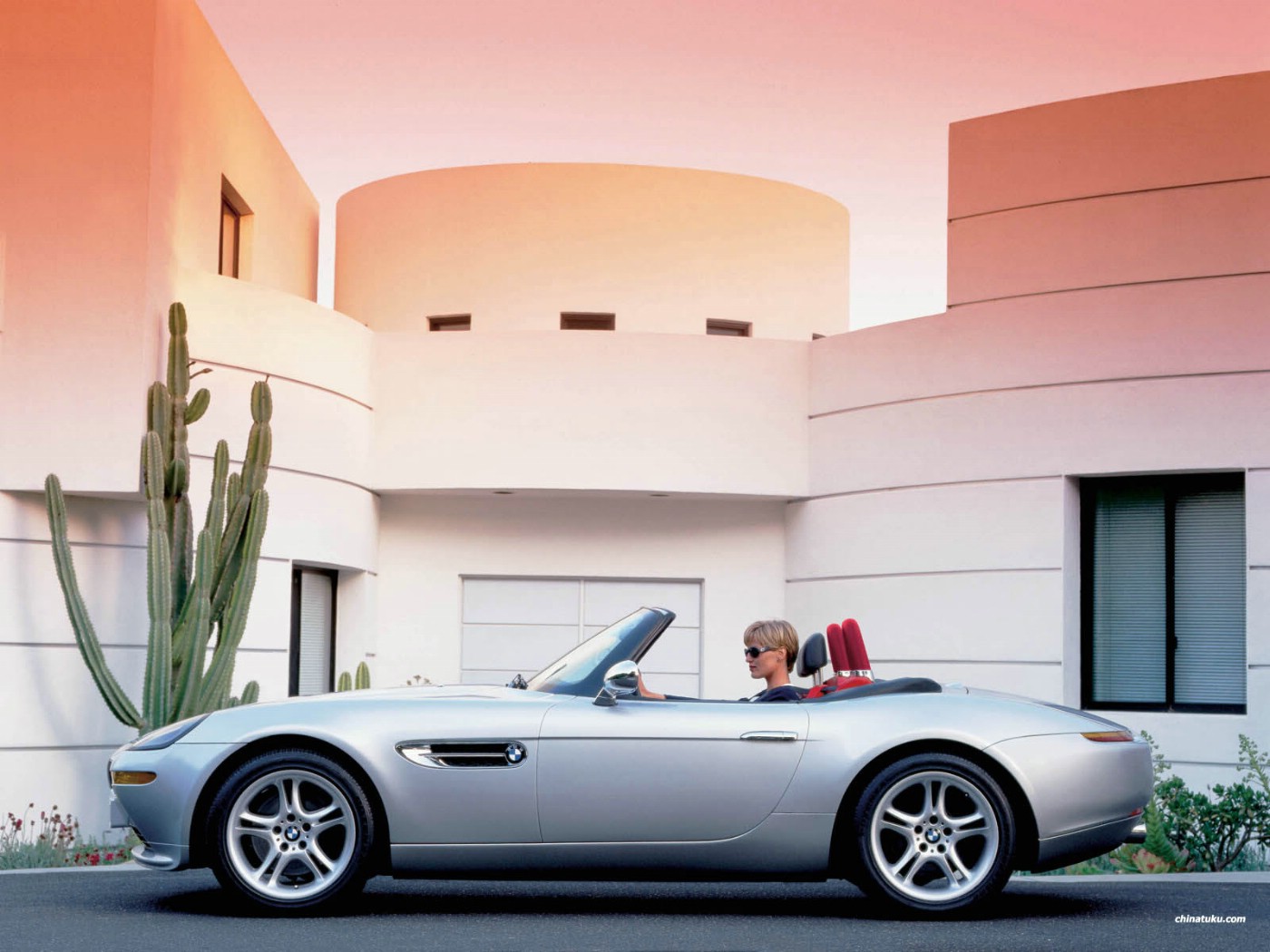 壁纸1400x1050宝马 BMW Z8壁纸 宝马-BMW-Z8壁纸 宝马-BMW-Z8图片 宝马-BMW-Z8素材 汽车壁纸 汽车图库 汽车图片素材桌面壁纸